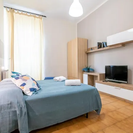 Apartment Travel & Station By Pleiades