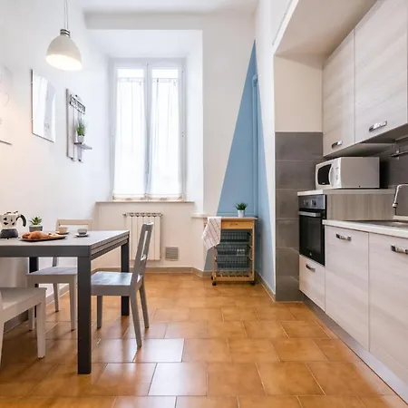 Travel Station By Pleiades Apartament