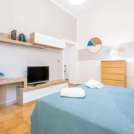 Travel Station By Pleiades Apartament
